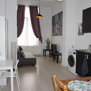 Roosevelt Apartments. Appartamento